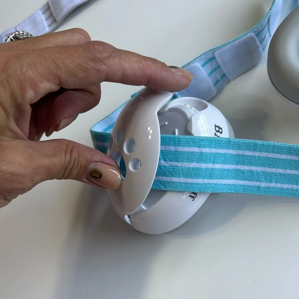 White and Blue Baby Noise Reduction Headphones Earmuffs for Infant Toddler